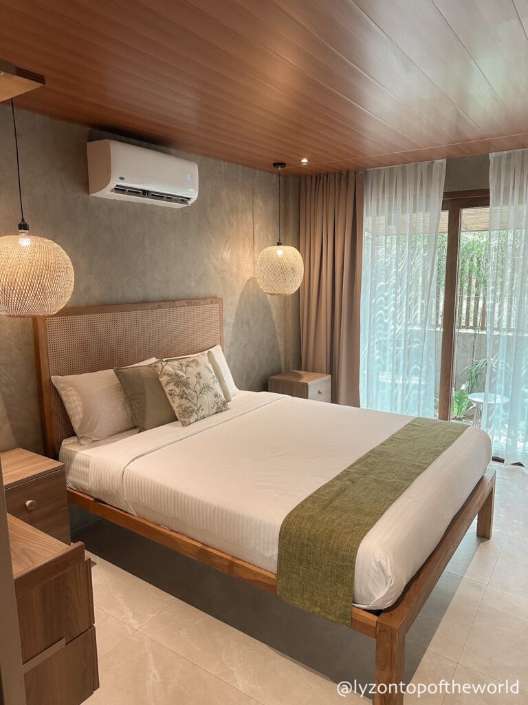 Alwania Villas Master's Bedroom