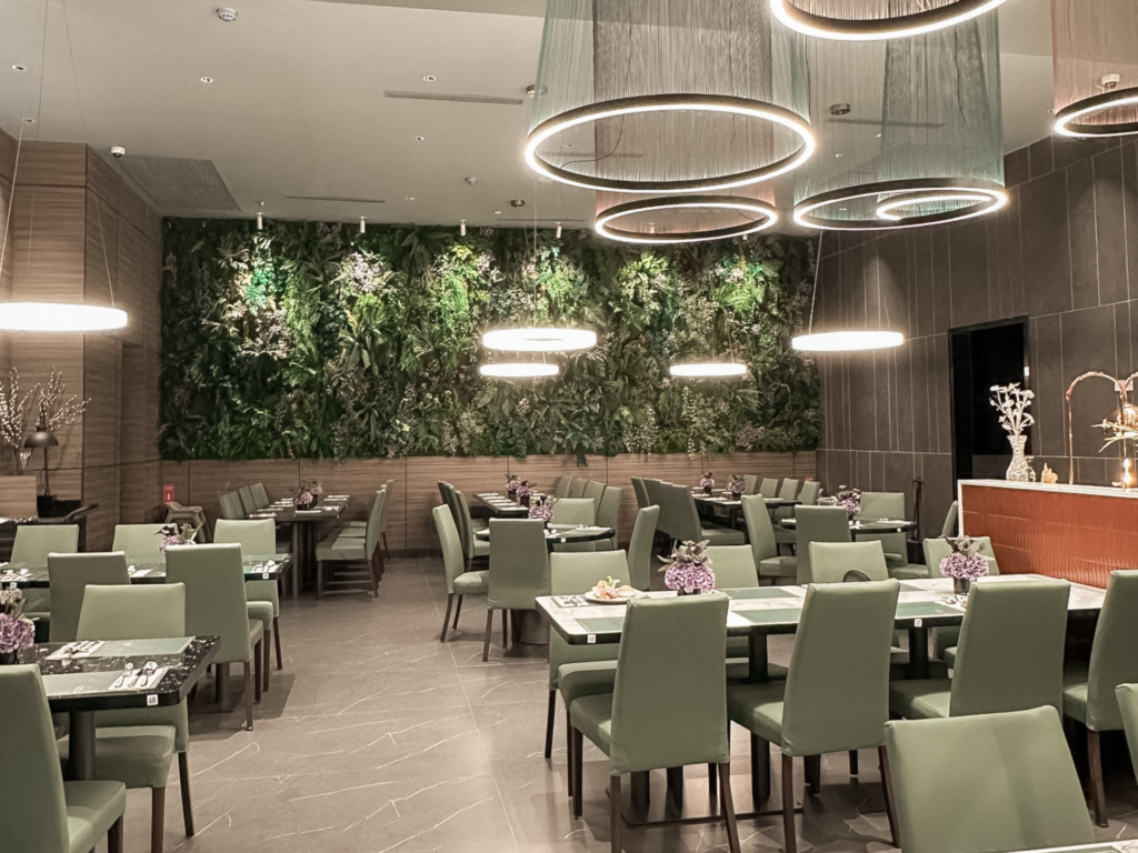 The Eight International Buffet interiors